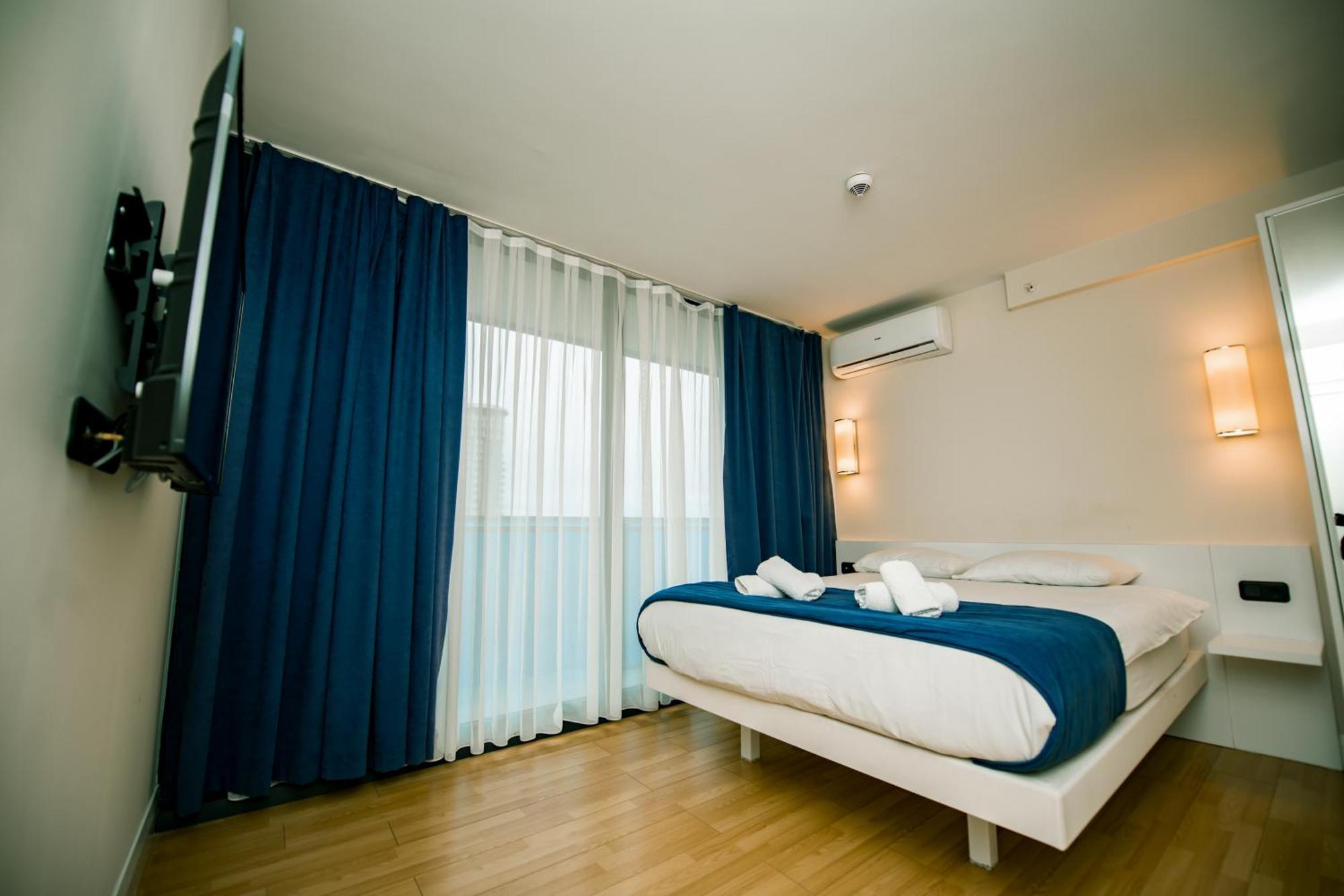 Sea View Apartments In Orbi City 바투미 외부 사진